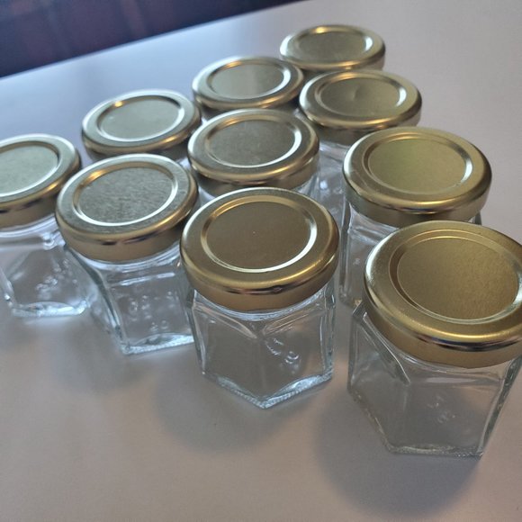 Cornucopia 10 Mini Hexagon Glass Jars, 1.5oz Hex Jars - Picture 6 of 7